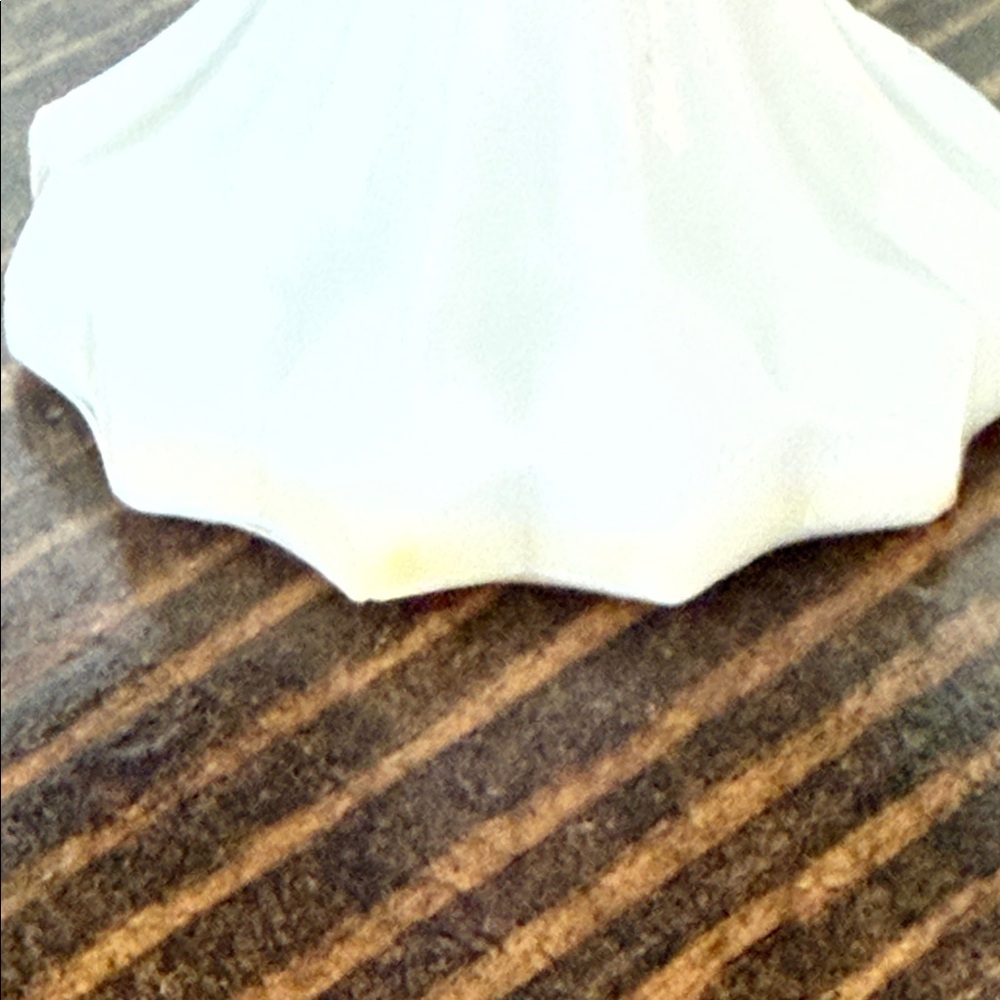 Elegant Milk Glass Carousel Candy Dish - Picture 2 of 4